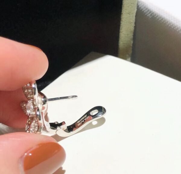 VCA Earring 027 - Image 6