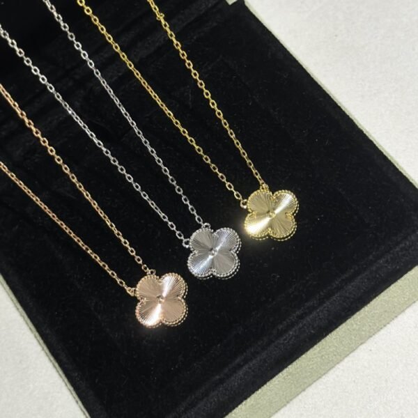 VCA Necklace 035 - Image 7