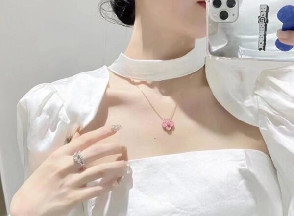 VCA Necklace 037 - Image 7