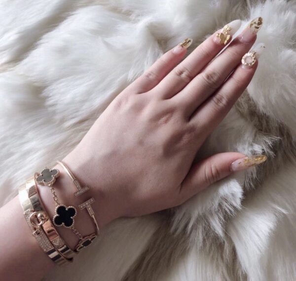 VCA Bracelet 047 - Image 8