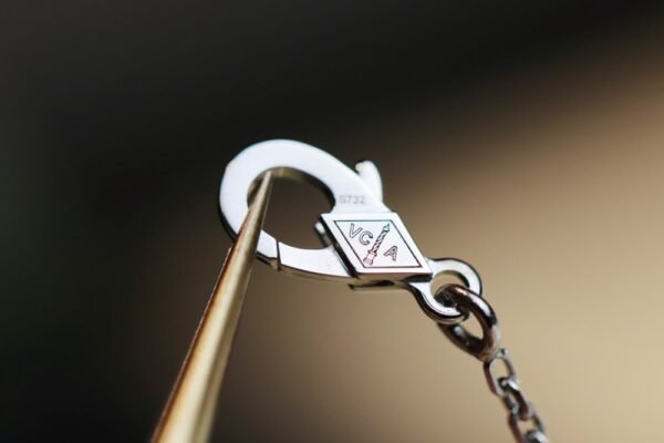 VCA Necklace 013 - Image 8