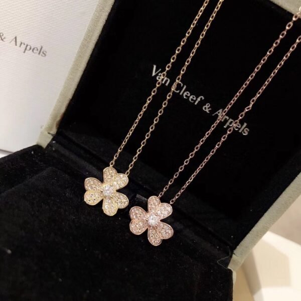 VCA Necklace 028 - Image 8