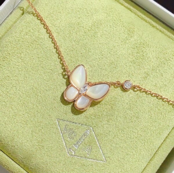 VCA Necklace 039 - Image 8