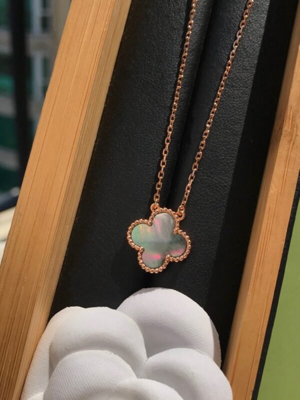 VCA Necklace 042 - Image 8