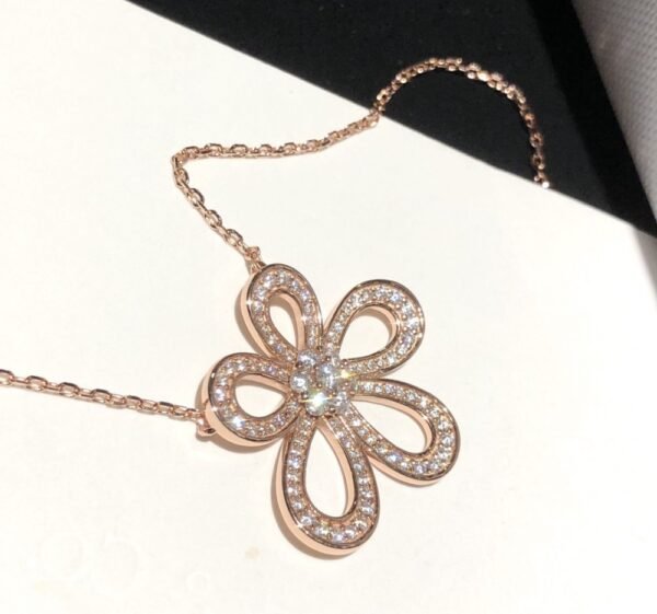 VCA Necklace 044 - Image 8