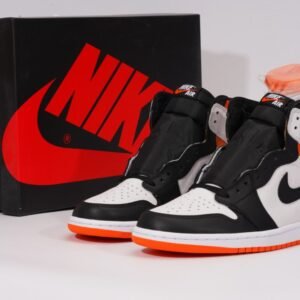 Air Jordan 1 Retro High OG "Electro Orange" SIZE: 36-47.5
