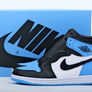 Air Jordan 1 High OG University Blue Size 40.5-47.5