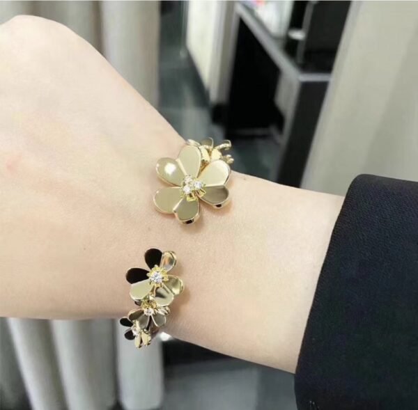 VCA Bracelet 002 - Image 9
