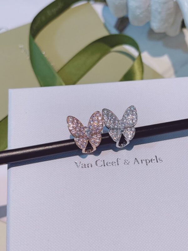 VCA Earring 018 - Image 9