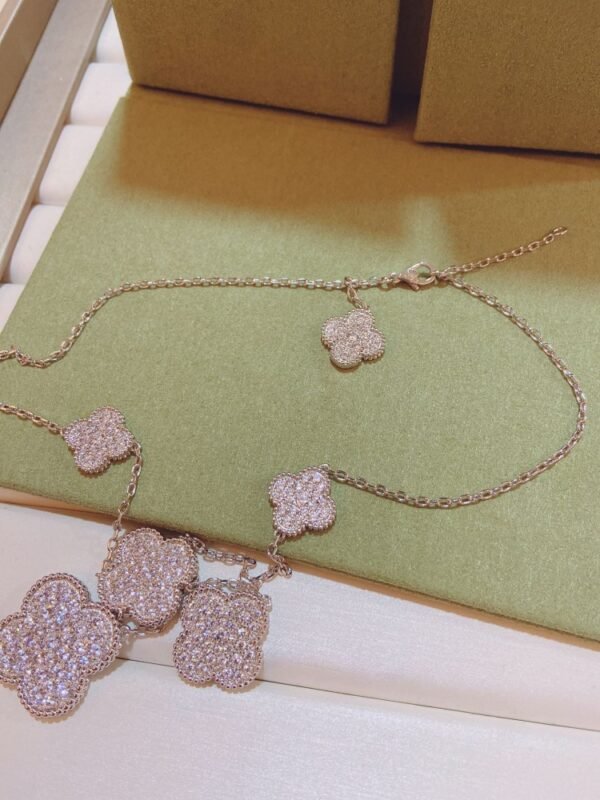 VCA Necklace 017 - Image 9