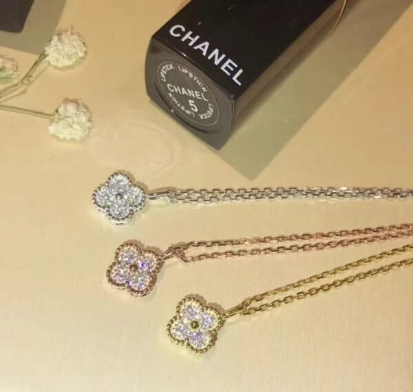 VCA Necklace 030 - Image 9