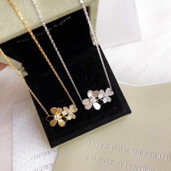VCA Necklace 033 - Image 9
