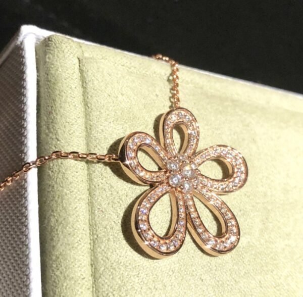VCA Necklace 044 - Image 9