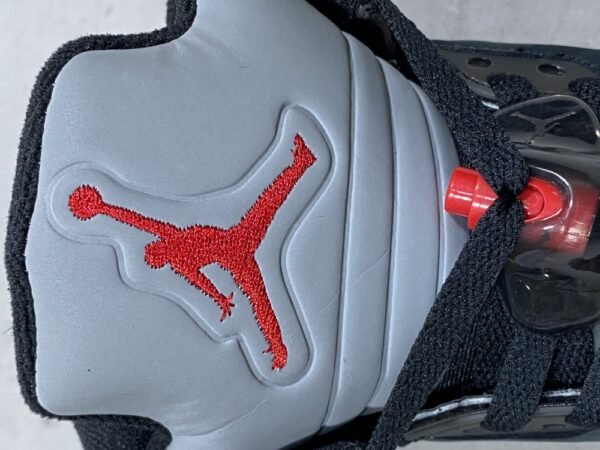 AIR JORDANS 5 RETRO GTX - Image 5