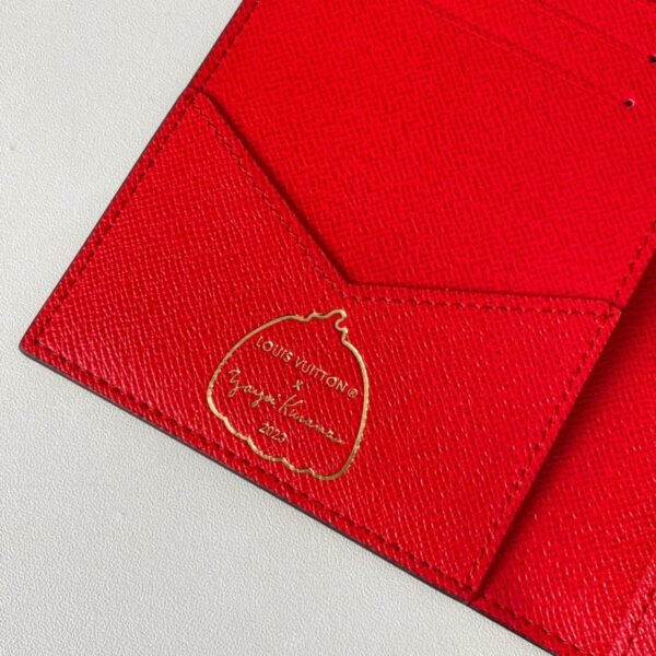 lv passport Cover - Image 2