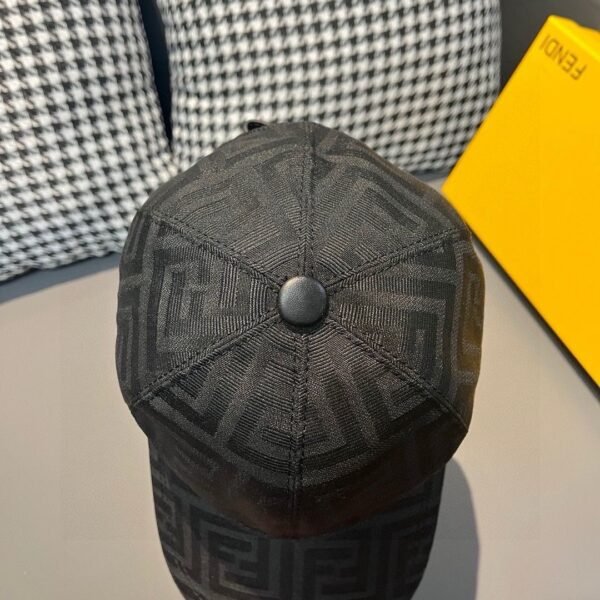 fendi hat - Image 5
