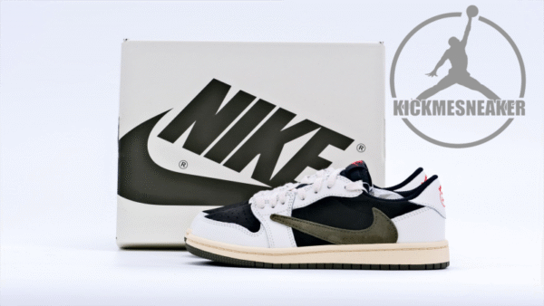 Travis Scott x Air Jordan 1 Low Olive （child）Size 27.5-35