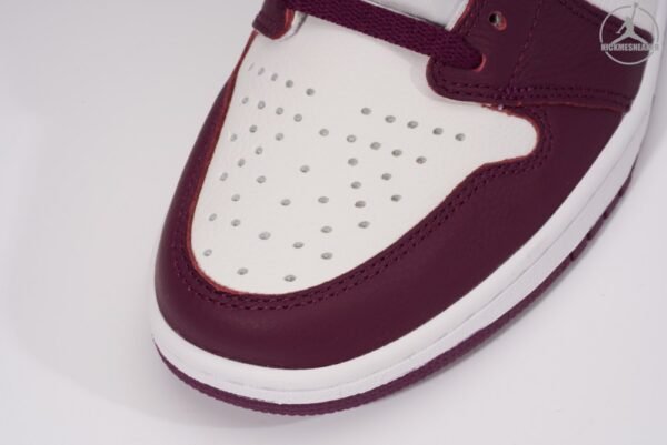 Air Jordan 1 High OG "Bordeaux" SIZE: 40-47.5 - Image 4