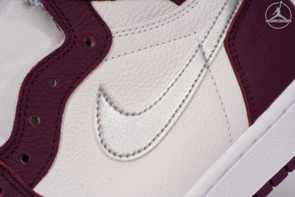 Air Jordan 1 High OG "Bordeaux" SIZE: 40-47.5 - Image 6