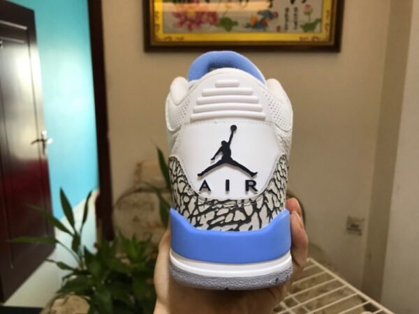 AIR JORDAN3 - Image 2