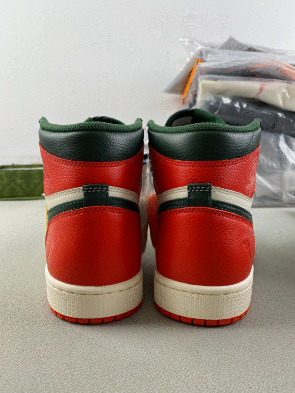 AJ1 - Image 3