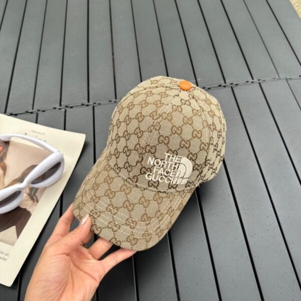 the north face X gucci hat - Image 8