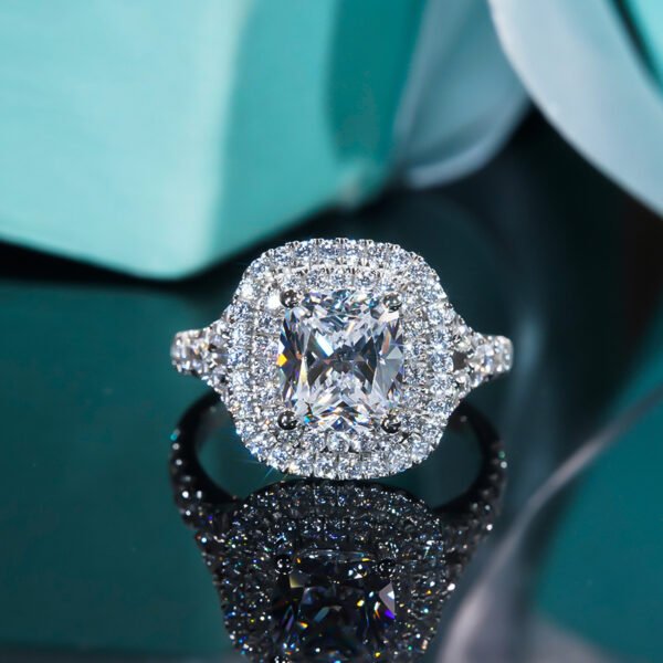 3 Carat mossinate ring（contact customer for size）