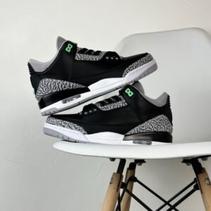 Air jordan 3 retro " Green glow"
