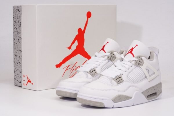 Air Jordan 4 Retro "White Oreo" size 36-47.5
