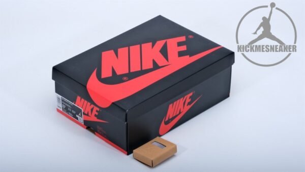 Air Jordan 1 Retro Low Atmosphere Grey Size 40.5-47.5 - Image 2