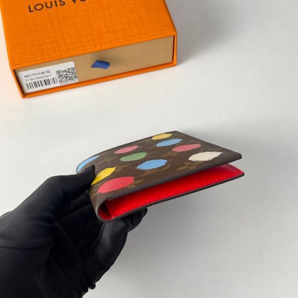 lv passport Cover - Image 5