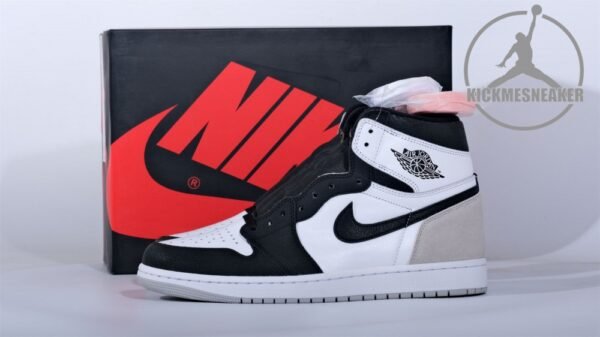 Air Jordan 1 Retro High OG Bleached Coral
