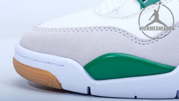 NK SB x Air Jordan 4 "Pine Green" - Image 4