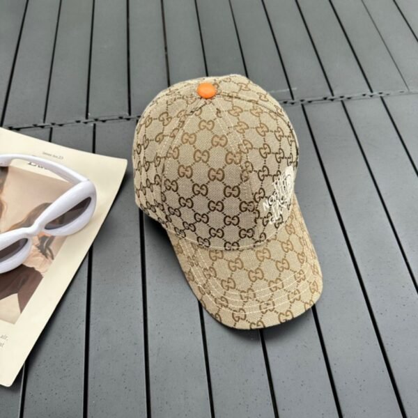 the north face X gucci hat - Image 6
