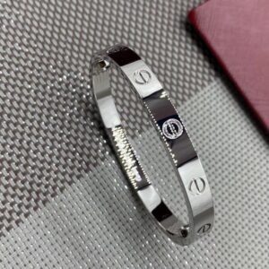 Catier love armband bracelet