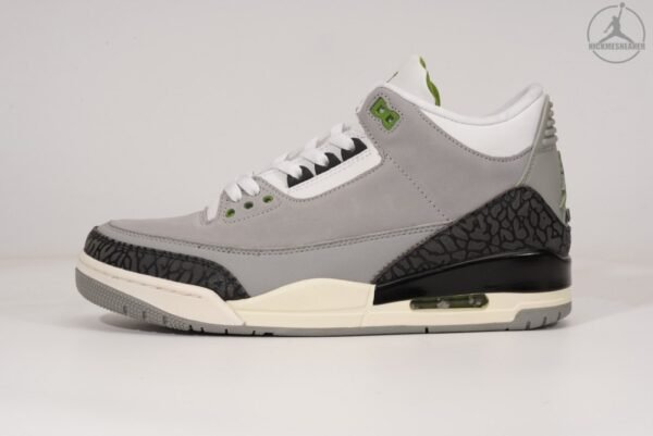 Air Jordan 3 Retro Chlorophyll SIZE:40-47.5 - Image 2