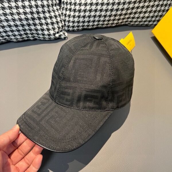 fendi hat - Image 4