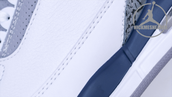 Air Jordan 3 Retro Midnight Navy Size 40-47.5 - Image 2
