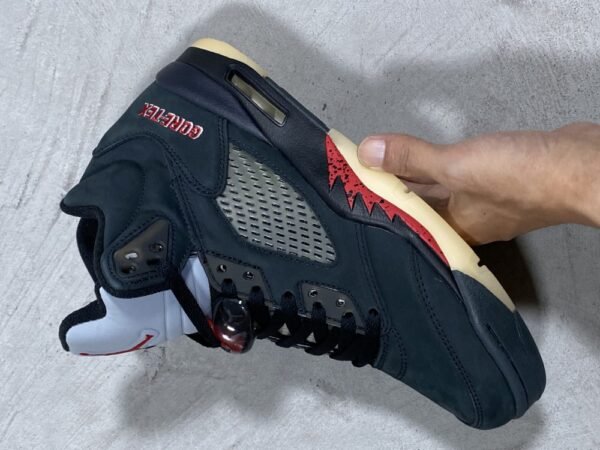 AIR JORDANS 5 RETRO GTX - Image 4