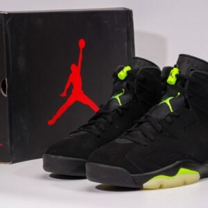 Air Jordan 6 Retro "Electric Green" SIZE: 40-47.5